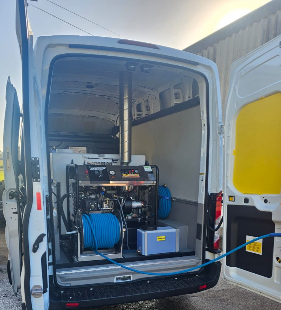 Single-operator pressure-washing van